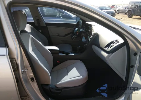 2013 Kia Optima Lx z USA, uszkodzony, nr VIN KNAGM4A70D5417341